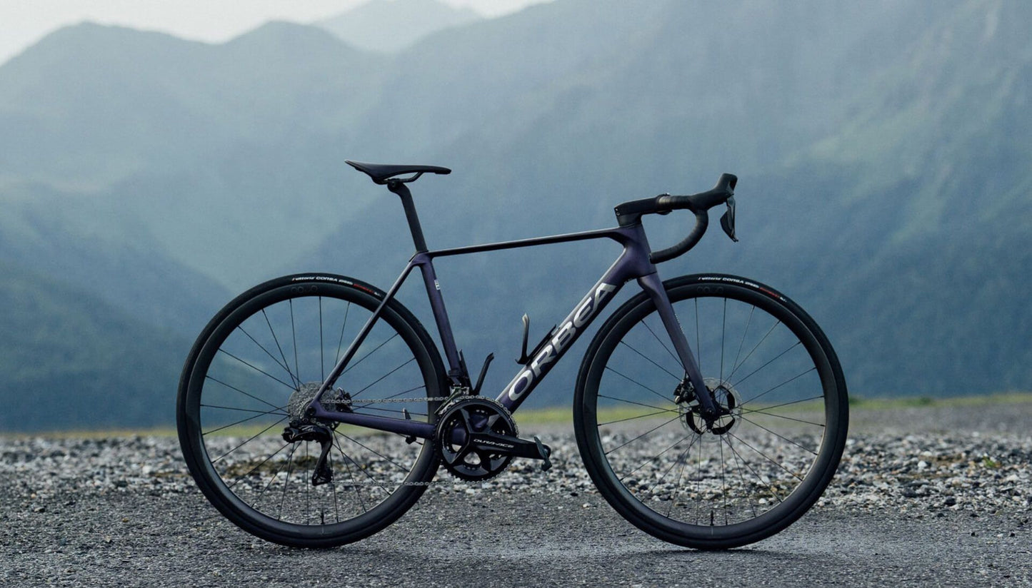 Kupp: Orbea ORCA M30iLTD toppmodell - Di2, karbonhjul, wattmåler. 2025