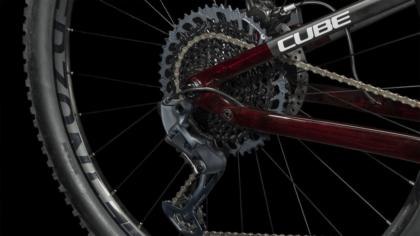 Cube AMS ONE11 C:68X Pro 29 liquidred´n´carbon! Ekstremt bra utstyrt fulldemper!