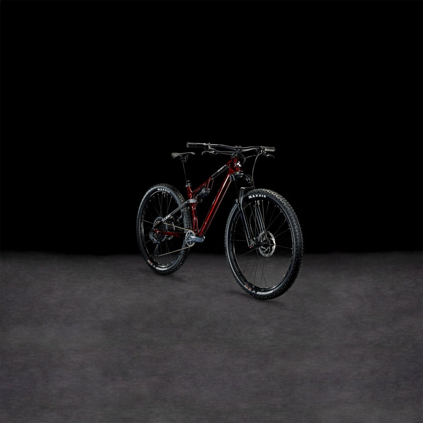 Cube AMS ONE11 C:68X Pro 29 liquidred´n´carbon! Ekstremt bra utstyrt fulldemper!