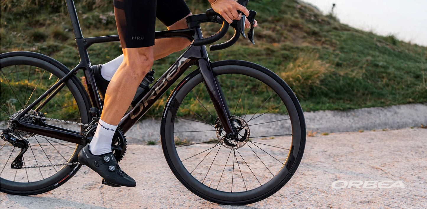 Siste modell/tilbud: Orca M20Team str 53, 55 og 57. Carbon-raw.