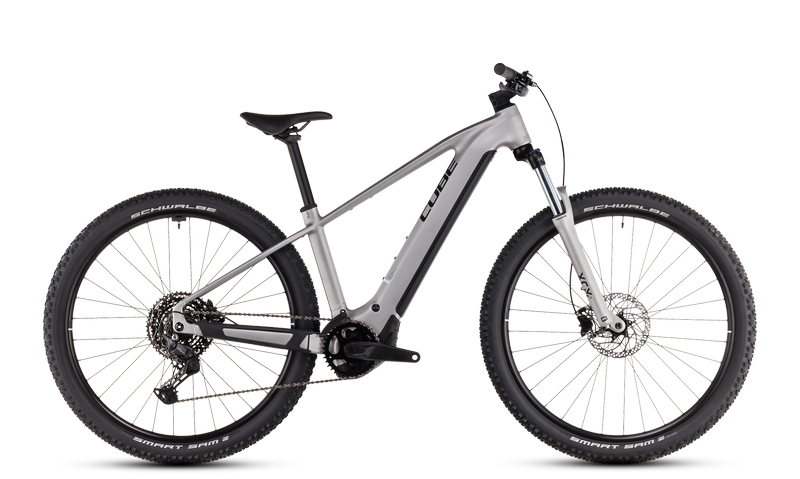 Cube Reaction Hybrid One 800 2025