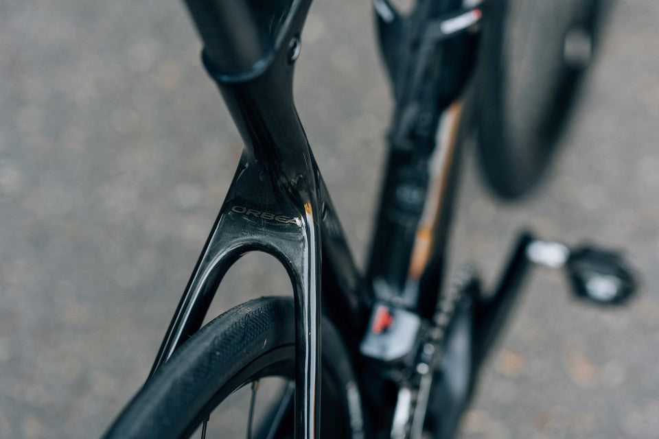 Siste modell/tilbud: Orca M20Team str 53, 55 og 57. Carbon-raw.