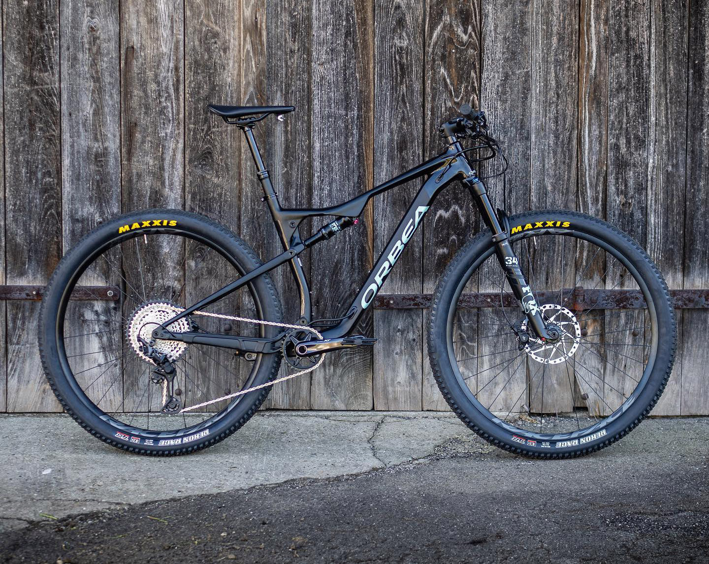 Orbea Oiz H30 - overliggersalg!