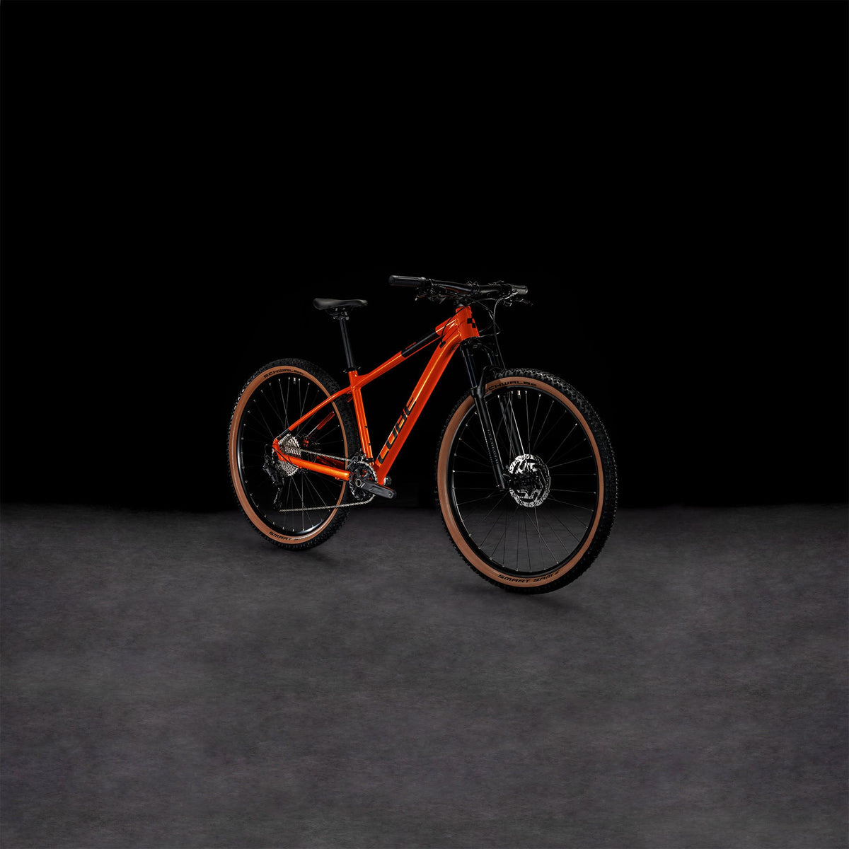 Cube Attention fireorange'n'black