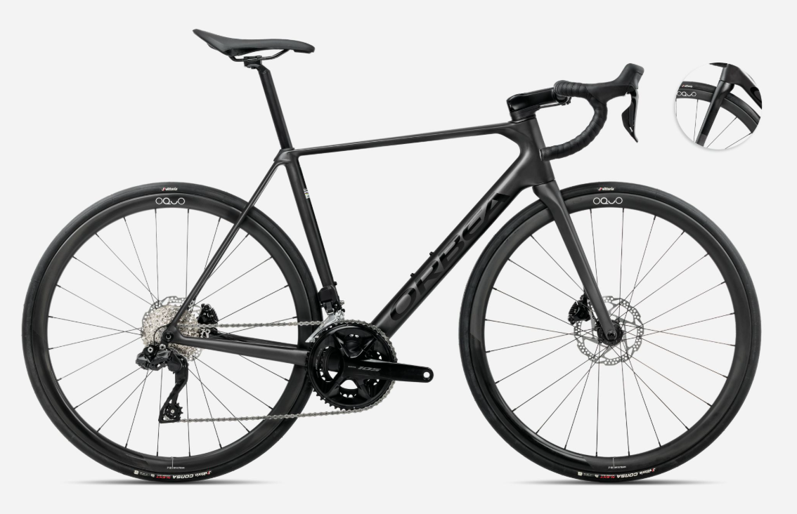 Kupptilbud: Orbea Orca M35i Di2 2025, elektriske gir og karbonhjulsett