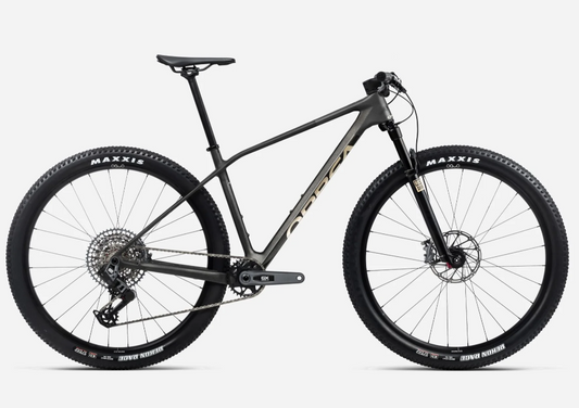 Orbea Alma M21 terrengsykkel. Sram AXS Transmission elektriske gir