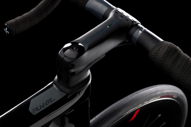 Wilier Filante SL Svart blank detalj