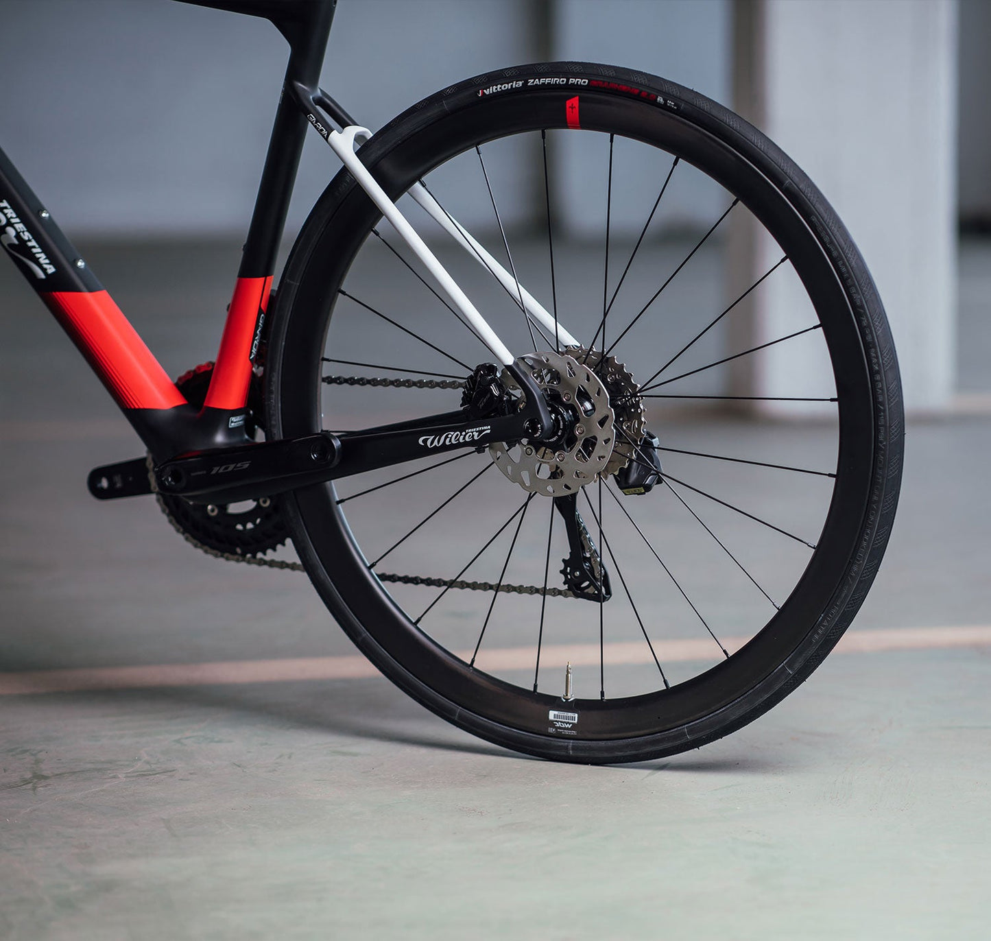 Wilier Garda 105 Di2 2024 (overligger kupp!)