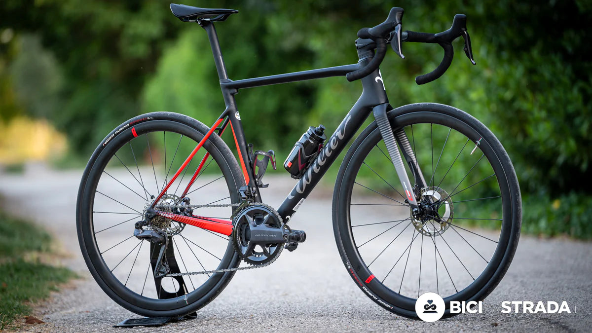 Wilier 0 SL - 105 Di2 - konkurranse - klatresykkel